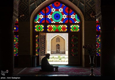 مراسم ترتیل خوانی و تفسیر قرآن کریم در مسجد نصیرالملک