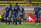لوشامپیونه| لیون 10 نفره با غلبه بر موناکو به کسب سهمیه لیگ قهرمانان امیدوار ماند