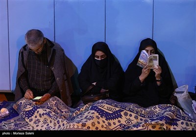 مراسم احیای شب بیست و یکم ماه رمضان در گلزار شهدای اصفهان
