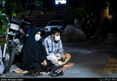 مراسم احیاء شب بیست و یکم ماه رمضان با رعایت پروتکل‌های بهداشتی در مسجد گیاهی تجریش 