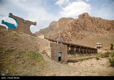 کاهش شدید ذخیره آب سد نازلیان - کرمانشاه