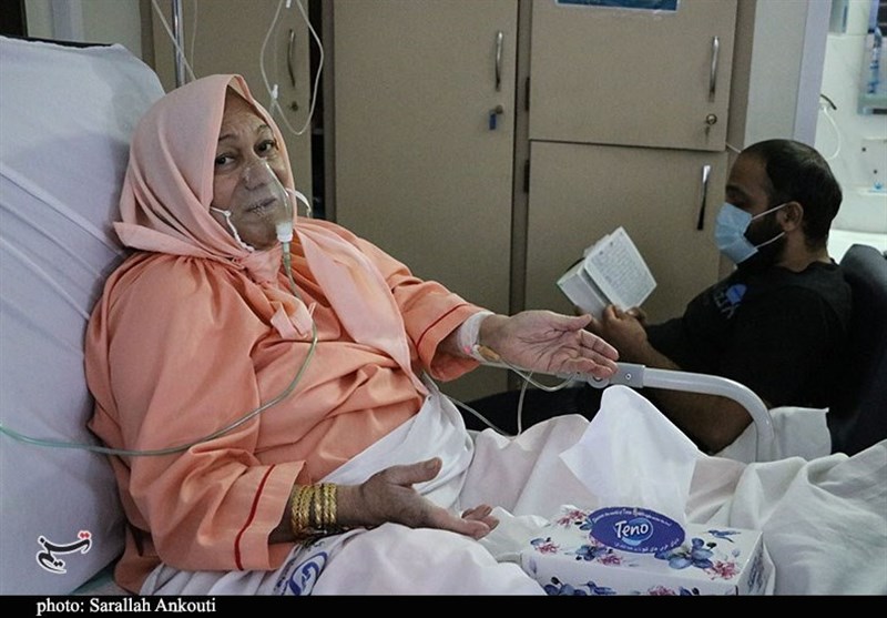 روایت تصویری از احیای شب قدر در بیمارستان پیامبر اعظم (ص) کرمان