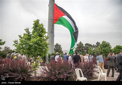 مراسم برافراشته شدن پرچم فلسطین به مناسبت گرامیداشت روز جهانی قدس - کرمانشاه