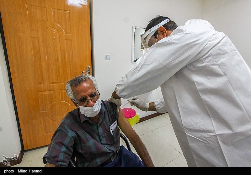تیم واکسیناسیون کرونا در استان کرمانشاه تشکیل شد