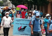 Guatemala Protesters Demand President Resign over Vaccine Shortage