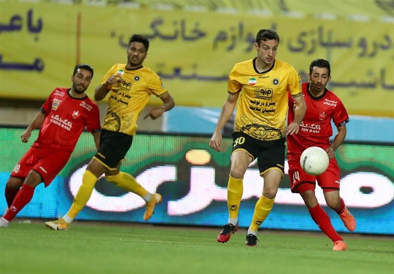 لیگ برتر فوتبال| تساوی، حاصل تلاش یک نیمه‌ای پرسپولیس و سپاهان