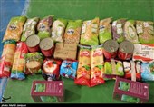 تداوم توزیع بسته‌های معیشتی در استان خوزستان +تصاویر