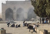 Dozens Injured After Israeli Forces Storm Al-Aqsa Mosque (+Video)