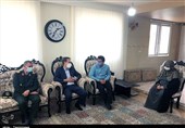 فرمانده سپاه کردستان با خانواده «شهید برهان عالی» دیدار کرد+تصاویر