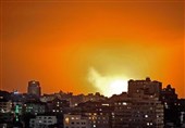حمله هوایی ارتش رژیم اشغالگر به غزه و پاسخ راکتی فوری گروه‌های مقاومت فلسطین