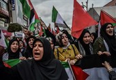 Hundreds Rally near Israeli Consulate in Istanbul in Support of Palestinians (+Video)