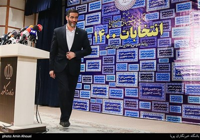 سعید محمد در اولین روز ثبت نام انتخابات ریاست جمهوری