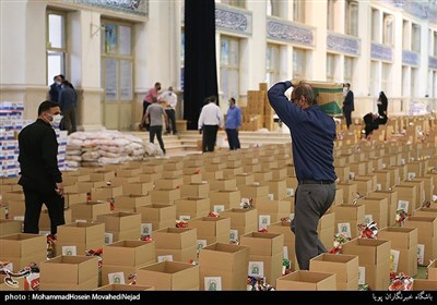 کمک مومنانه یکصد و ده هزار بسته ارزاق به مناسبت عید سعید فطر در قالب پویش مهر رضوی