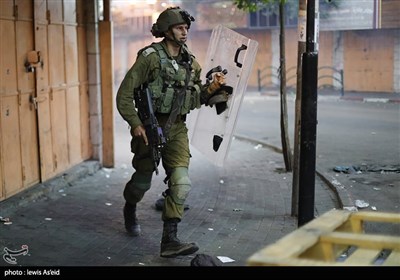 Youths in West Bank Hold Protest in Support of Quds