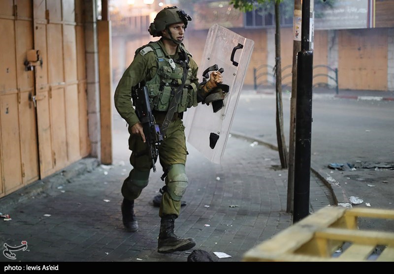 إصابة شاب فلسطینی برصاص الاحتلال فی الضفة