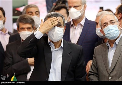 حضور محمود احمدی نژاد در ستاد انتخابات کشور