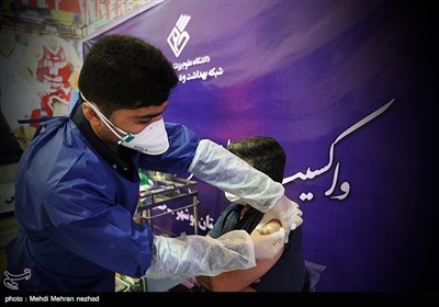 عنوان واکسیناسیون سراسری در شهرستان جم - بوشهر