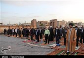 اقامه نماز عید فطر در محوطه شهیدگاه اردبیل + تصاویر