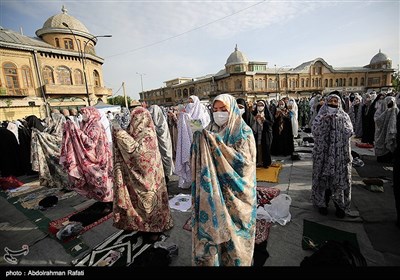 اقامه نماز عید سعید فطر در همدان