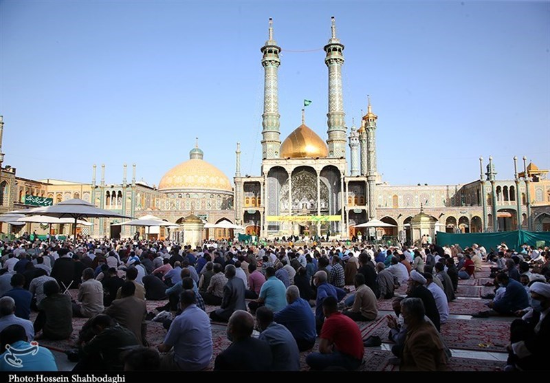 نماز عید فطر در حرم حضرت معصومه(س) و مسجد جمکران برگزار می‌شود