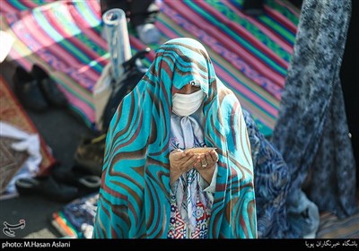 نماز عید سعید فطر در میدان بهرود واقع در غرب تهران