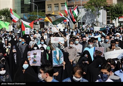 راهپیمایی نمازگزاران تهرانی در حمایت از مردم فلسطین