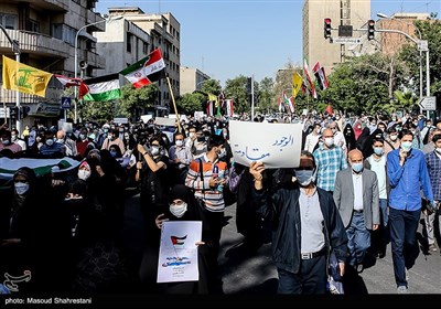 راهپیمایی نمازگزاران تهرانی در حمایت از مردم فلسطین