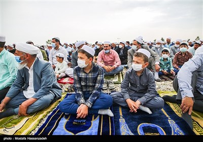 اقامه نماز عید سعید فطر در بندر ترکمن