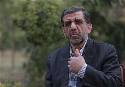 ضرغامی: میخواهم زیر میز بزنم؛ اما کدام میز؟