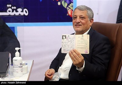 محسن هاشمی رفسنجانی برای ثبت‌نام در انتخابات ریاست‌جمهوری وارد وزارت کشور شد