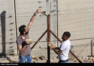 Lebanese Youths Hold Protest Rally near Israeli Border