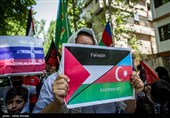 تجمع طلاب جمهوری آذربایجان در مقابل سفارت فلسطین