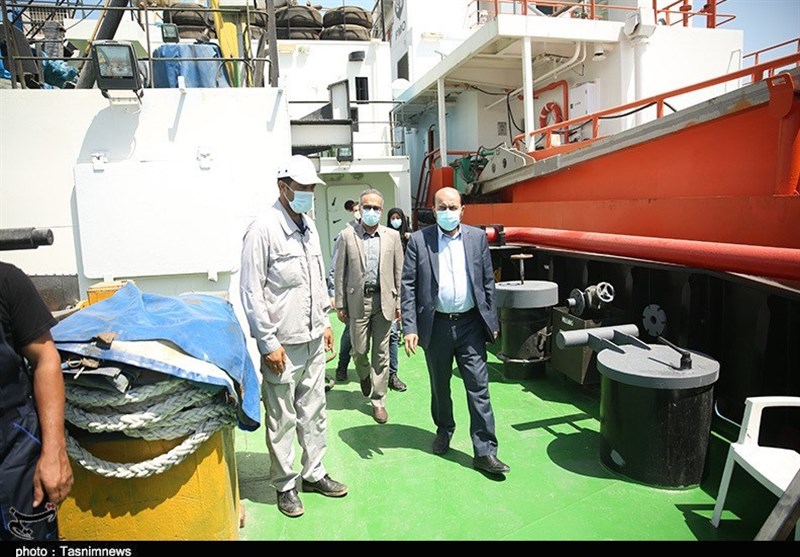 فعالیت کشتی تحقیقاتی پژوهشگاه ملی اقیانوس‌شناسی در بوشهر آغاز شد+ تصاویر
