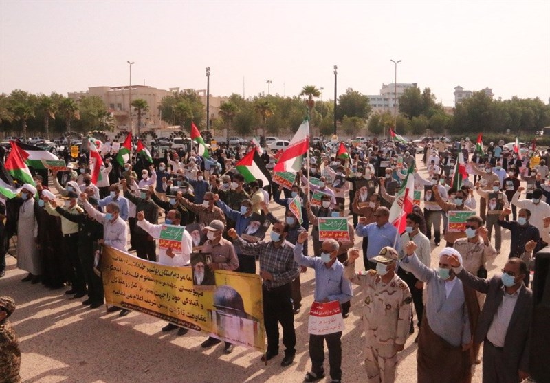 بوشهری‌ها در دفاع از مردم مظلوم فلسطین در کنار خلیج‌فارس تجمع کردند