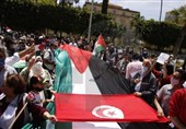 مردم تونس: عادی سازی روابط با رژیم صهیونیستی خیانت است