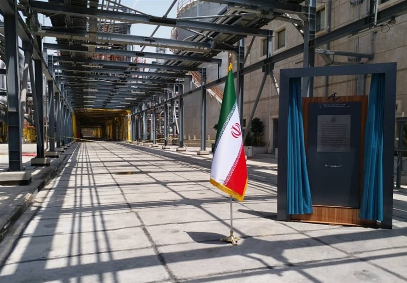 پتروشیمی اکسیر حلال در منطقه پارس جنوبی عسلویه به دستور رئیس جمهور افتتاح شد