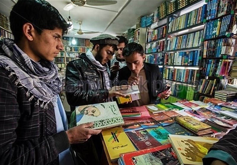 آبرفت 80 درصدی سهم ایران از بازار کتاب افغانستان/ چرا «فرهنگ سخن» با بار سیمان به کابل می‌رود؟