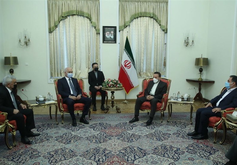 Iran, Azerbaijan Enjoy Strategic Ties in All Fields: Presidential Official
