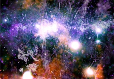 12 تصویر رؤیایی از زمین در آغوش کهکشان راه‌شیری