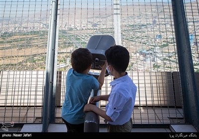 بازدید از پروژه‌های برج میلاد تهران