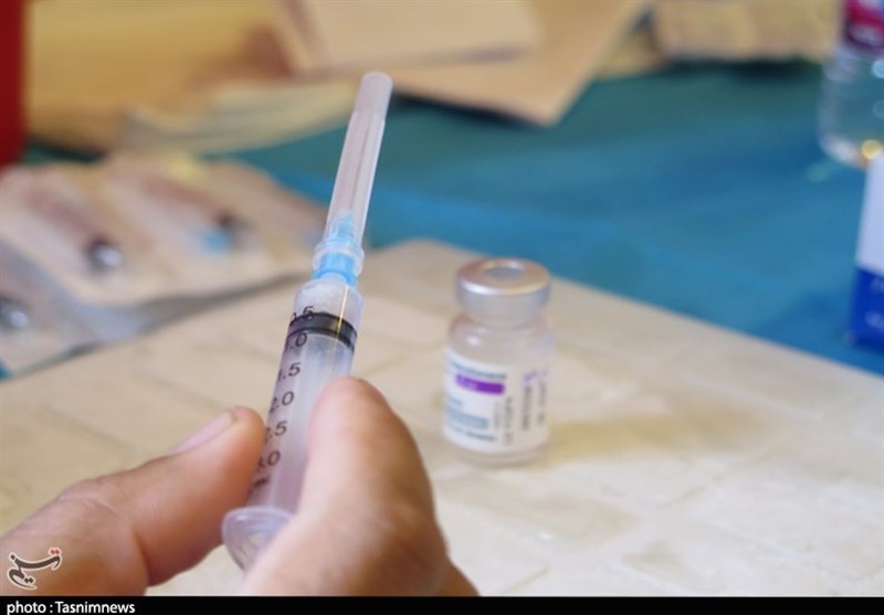 واکسیناسیون سالمندان بالای 70 سال در استان گیلان به روایت تصویر