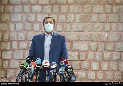 عبدالناصر همتی یکی از نامزدهای انتخابات ریاست جمهوری 1400 در جمع فعالان فضای مجازی و نخبگان