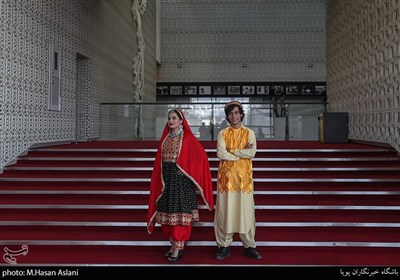 بازیگران افغان فیلم سگ‌ها دیشب نخوابیدند در هفتمین روز سی‌وهشتمین جشنواره جهانی فیلم فجر در پردیس سینمایی چارسو