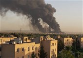 تازه‌ترین جزئیات از حادثه پالایشگاه نفت تهران/ &quot;نشت یکی از لوله‌های خطوط انتقال&quot; دلیل آتش‌سوزی/ حریق هنوز کاملاً مهار نشده است