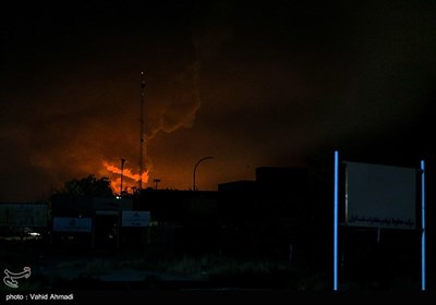 آتش سوزی در پالایشگاه تهران