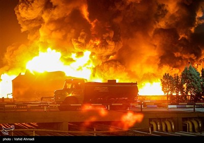 آتش سوزی در پالایشگاه تهران
