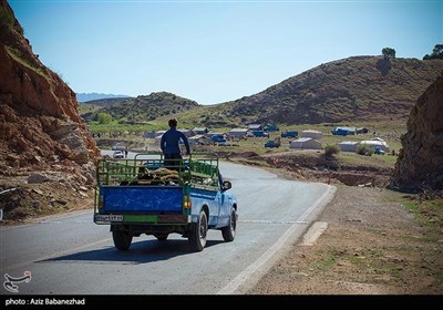 عبور عشایر از خرم آباد