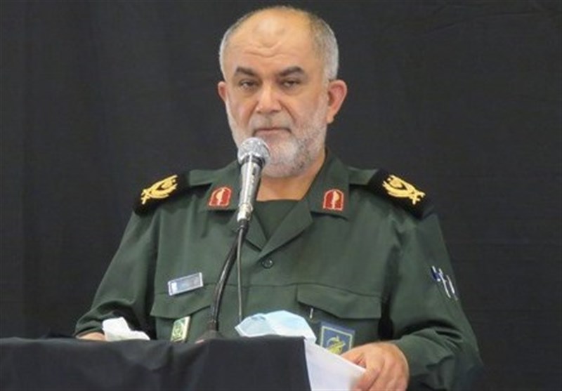 فرمانده سپاه استان بوشهر: تفکر بسیجی جهان استکبار را به زانو درآورده است