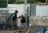 Israeli Police Attack Palestinians Running to Protest Expulsions