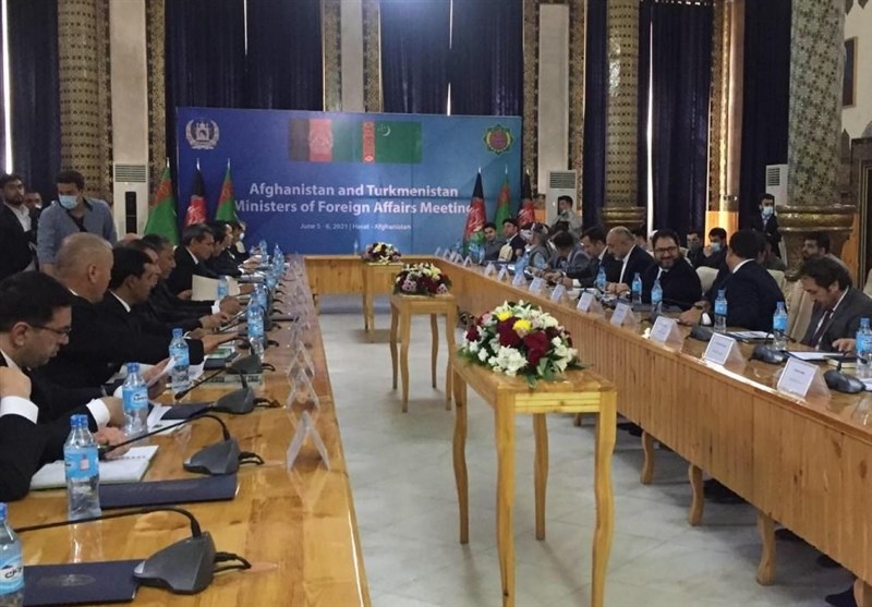صلح و اقتصاد محور دیدار وزرای خارجه افغانستان و ترکمنستان